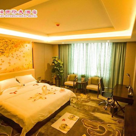 חוואיחוואה Huangzu International Hotel מראה חיצוני תמונה