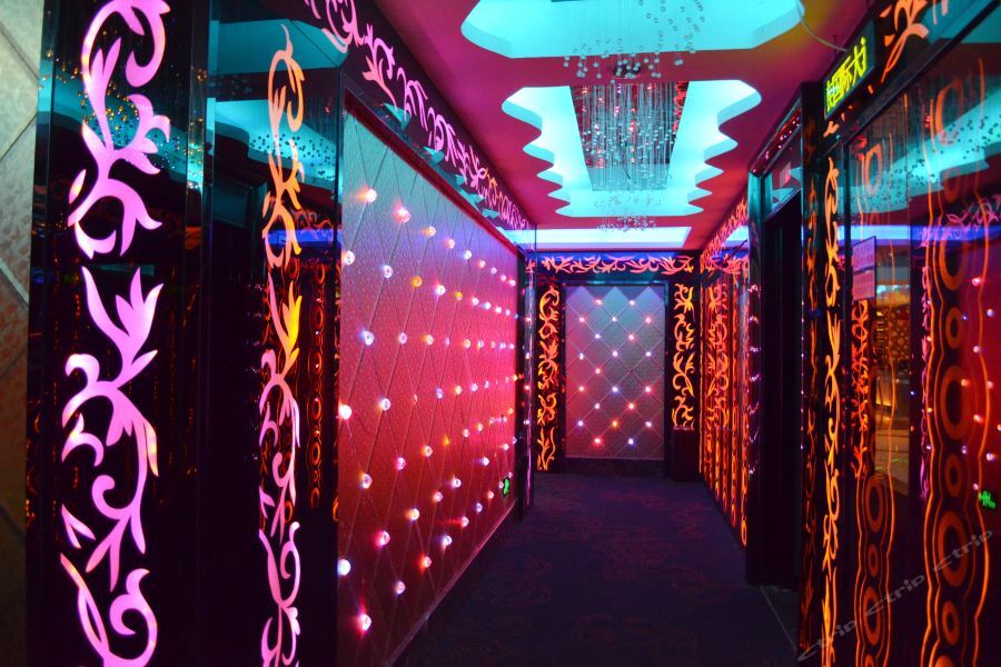 חוואיחוואה Huangzu International Hotel מראה חיצוני תמונה